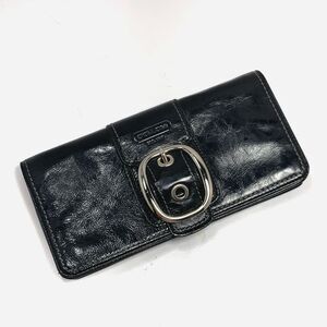 Coach Soho Black Leather Silver Buckle Multicompartment Wallet Womens